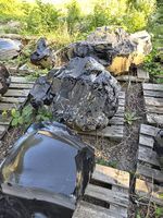Blocchi grezzi di ossidiana nera naturale