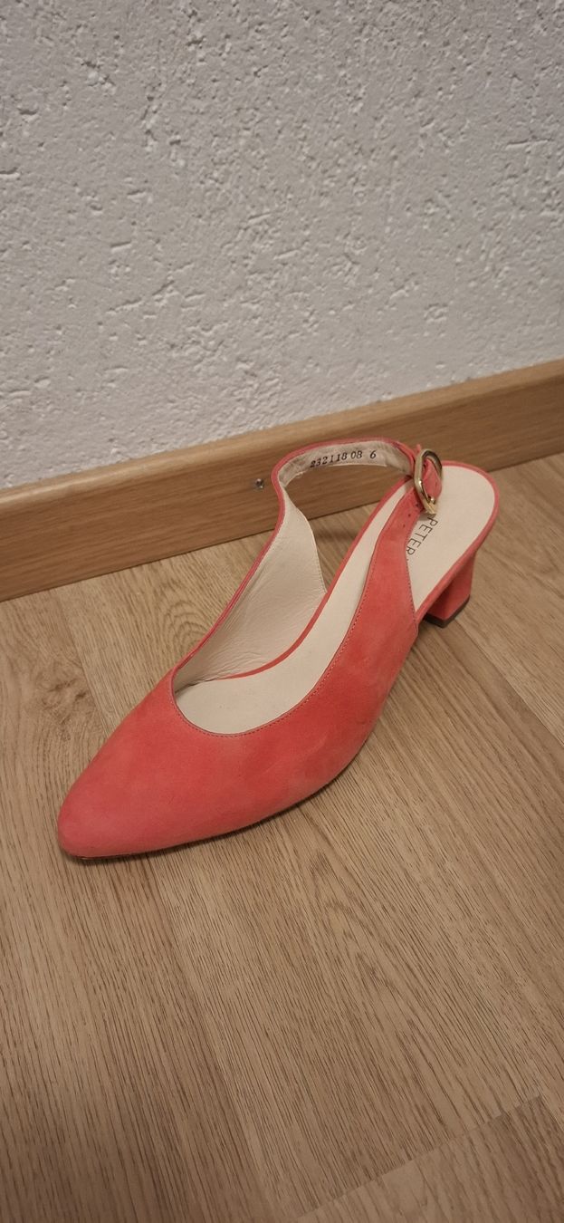 Kaiser Scarpe da donna: Peter Kaiser Pumps, Gr. 6, Wildleder, Koralle – Usato da Dietikon venduto da Miakitty