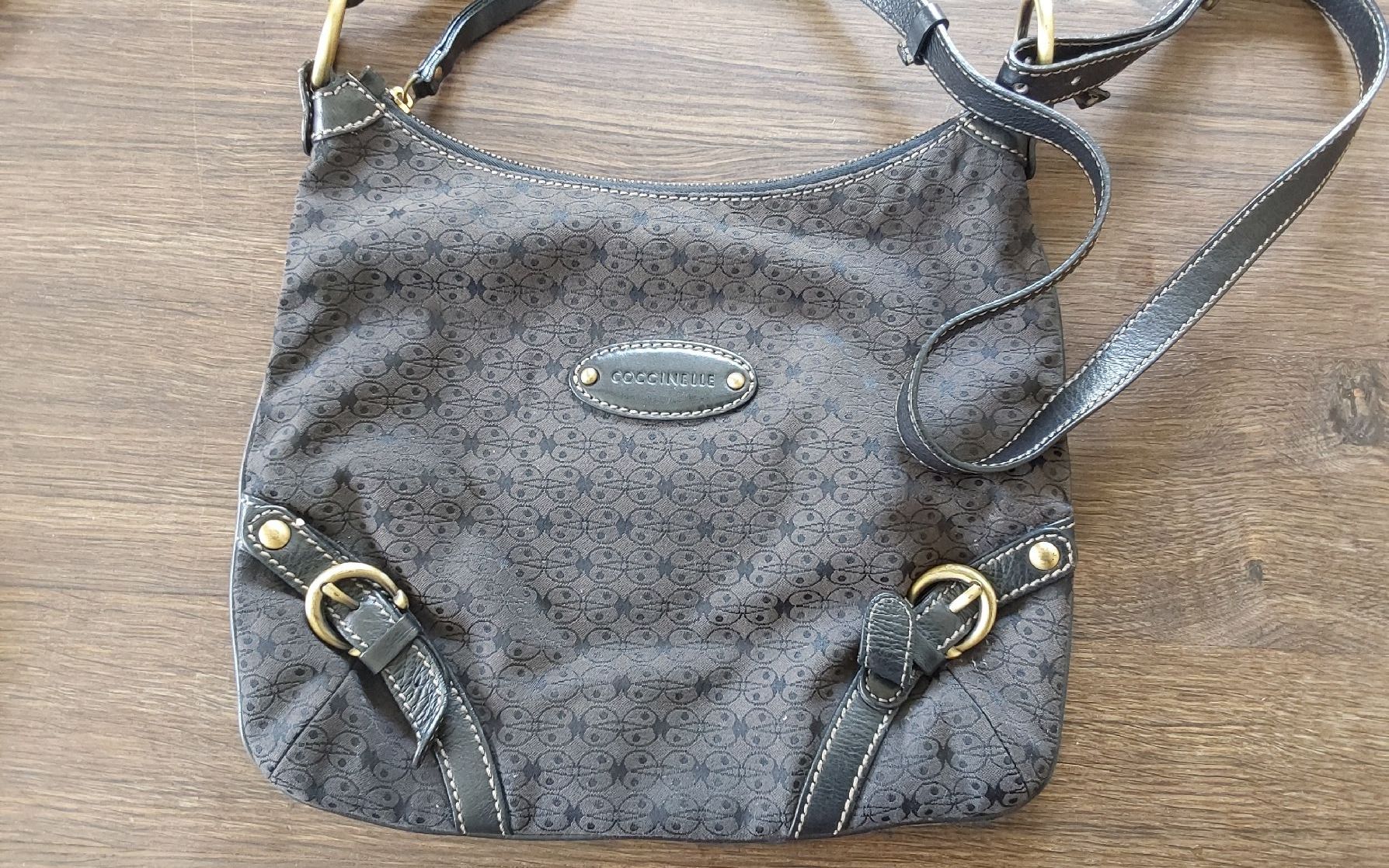Coccinelle Borse da donna: Handtasche Coccinelle dunkelbraun – Usato da Köniz venduto da scopello12 5