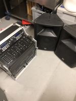 DJ - Pult mit Zubehör