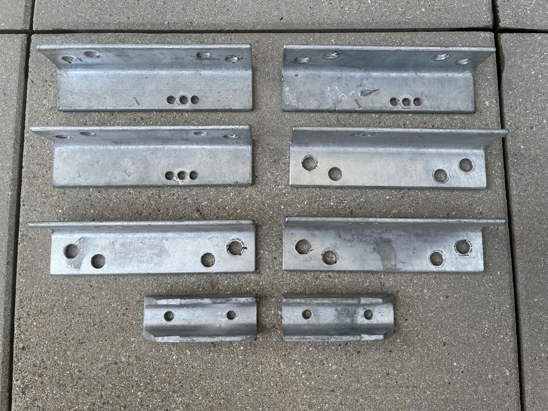 Scaffali: SCHWERLASTWINKEL – Usato da Boll venduto da pet_p87r