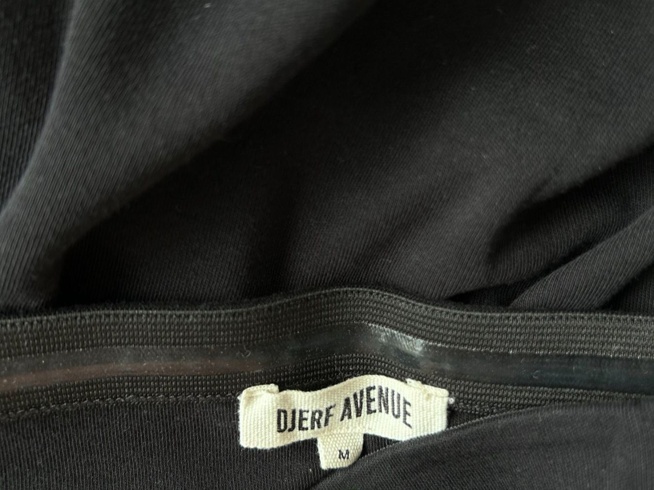 Djerf Avenue Vestiti: Djerf Avenue Kleid – Nuovo (secondo la descrizione) da St. Gallen venduto da look-twice 3