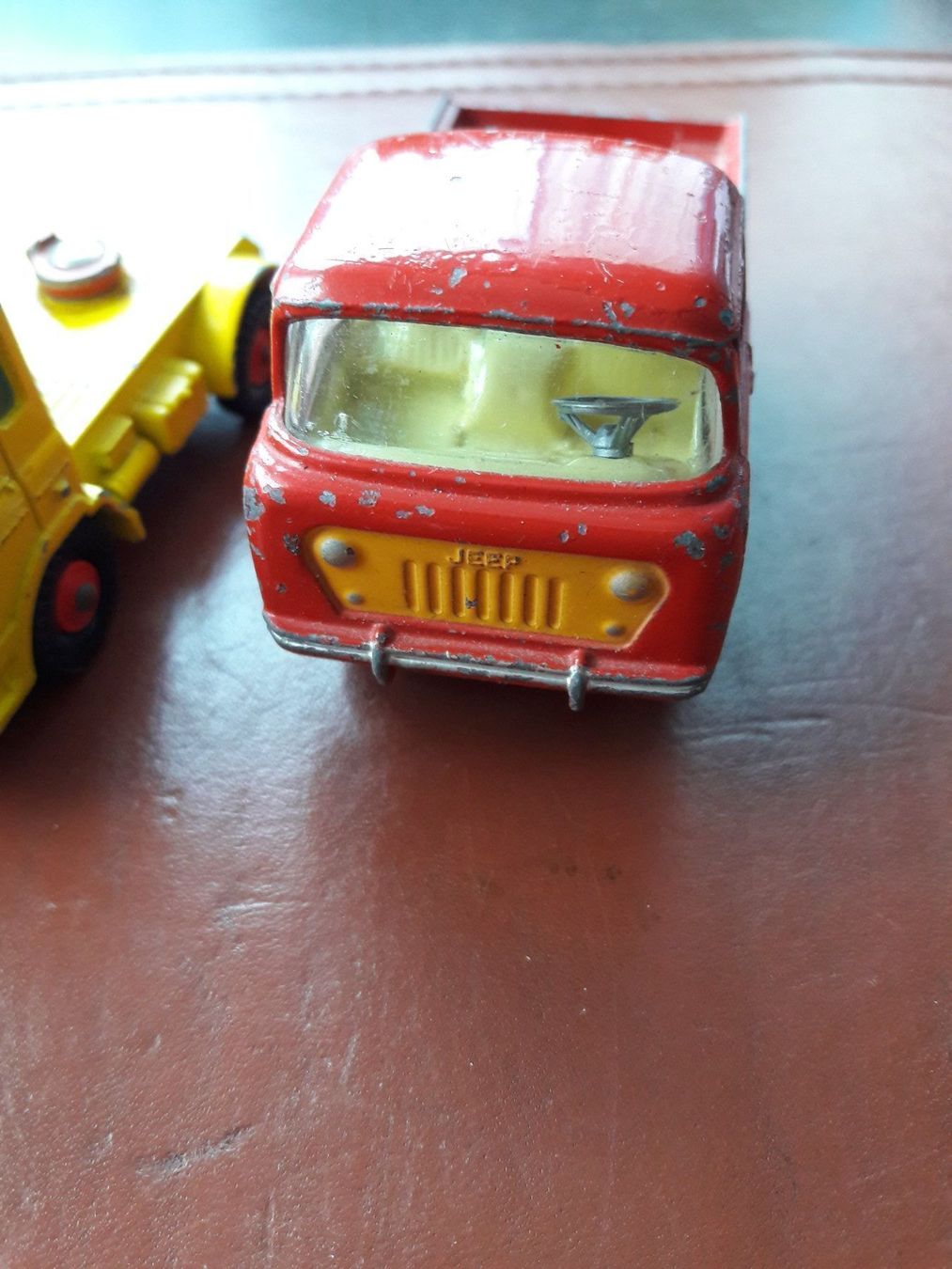 Matchbox Modellini d'auto: 3 Lastwagen – Usato da Zollikerberg venduto da Kaugo 1