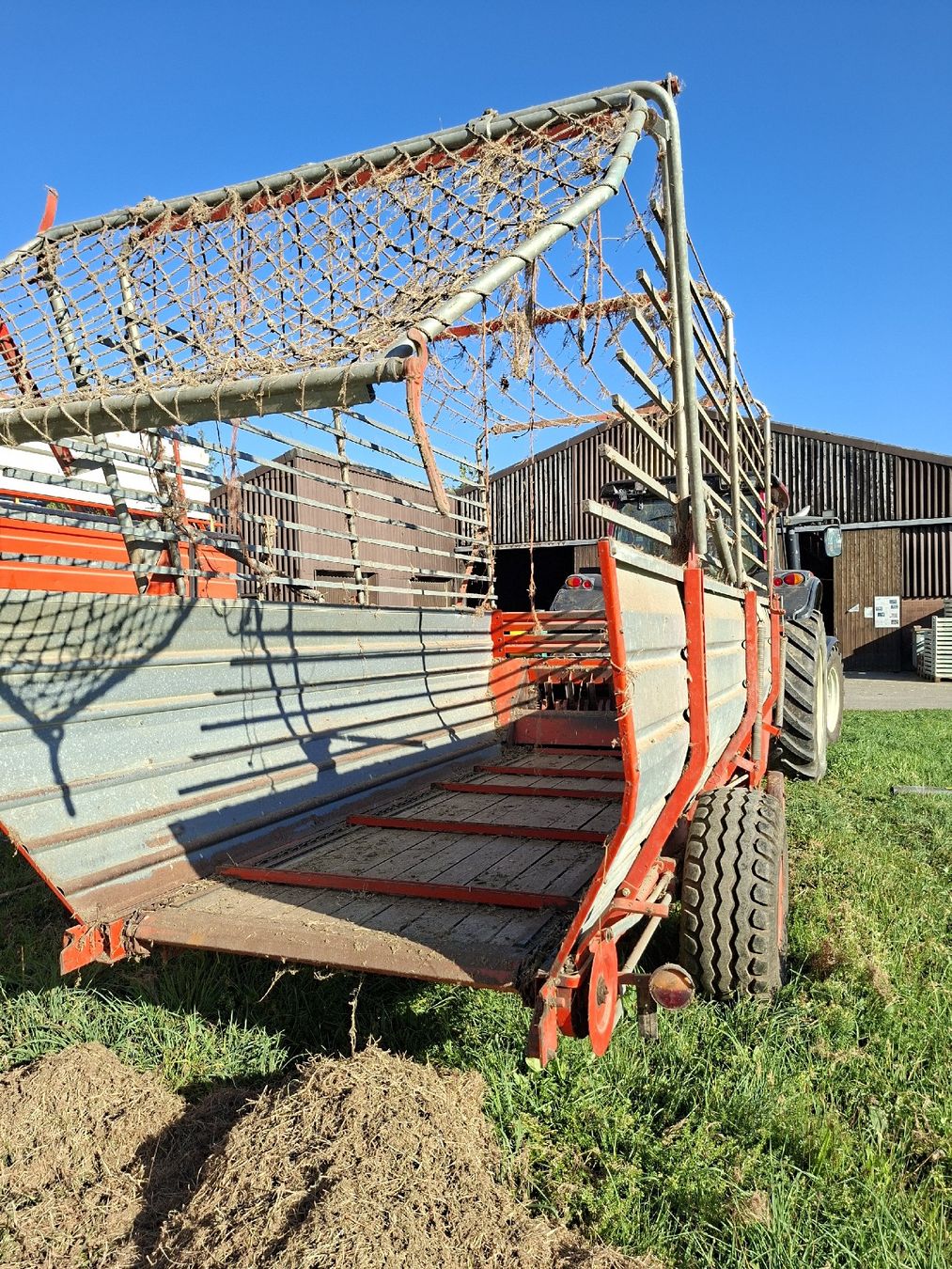Bucher Tutte le macchine: Ladewagen Bucher T20K – Difettoso da Unterlunkhofen venduto da man_rn2g 3