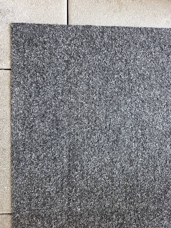Tapis: Rasenteppich 247 cm x 403 cm – D'occasion à Bern par viva_gracias