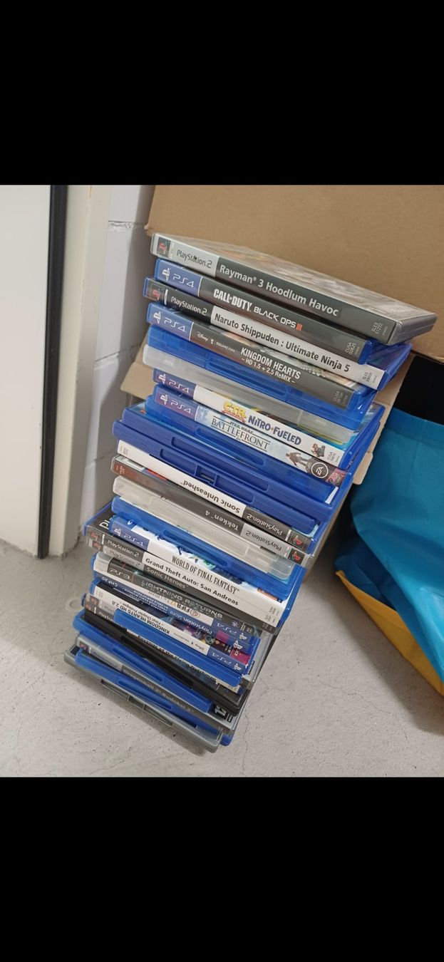 Sony Spiele: PS2/4/5 Games/Videospiele – Gebraucht aus Davos Platz von LeonKennedy7 1