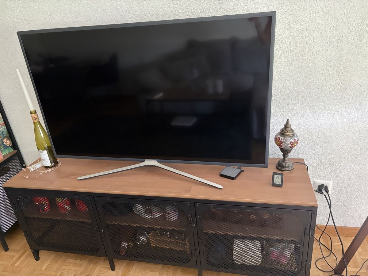 Ikea TV Möbel: TV-Board 150x36x54  – Gebraucht aus Dübendorf von mas_lsc9 1