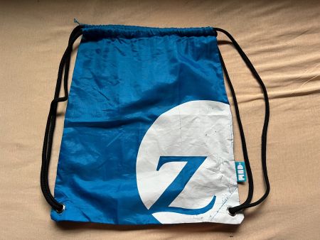 Turnbeutel Zürich blau Tasche mit sichtbaren Gebrauchspuren