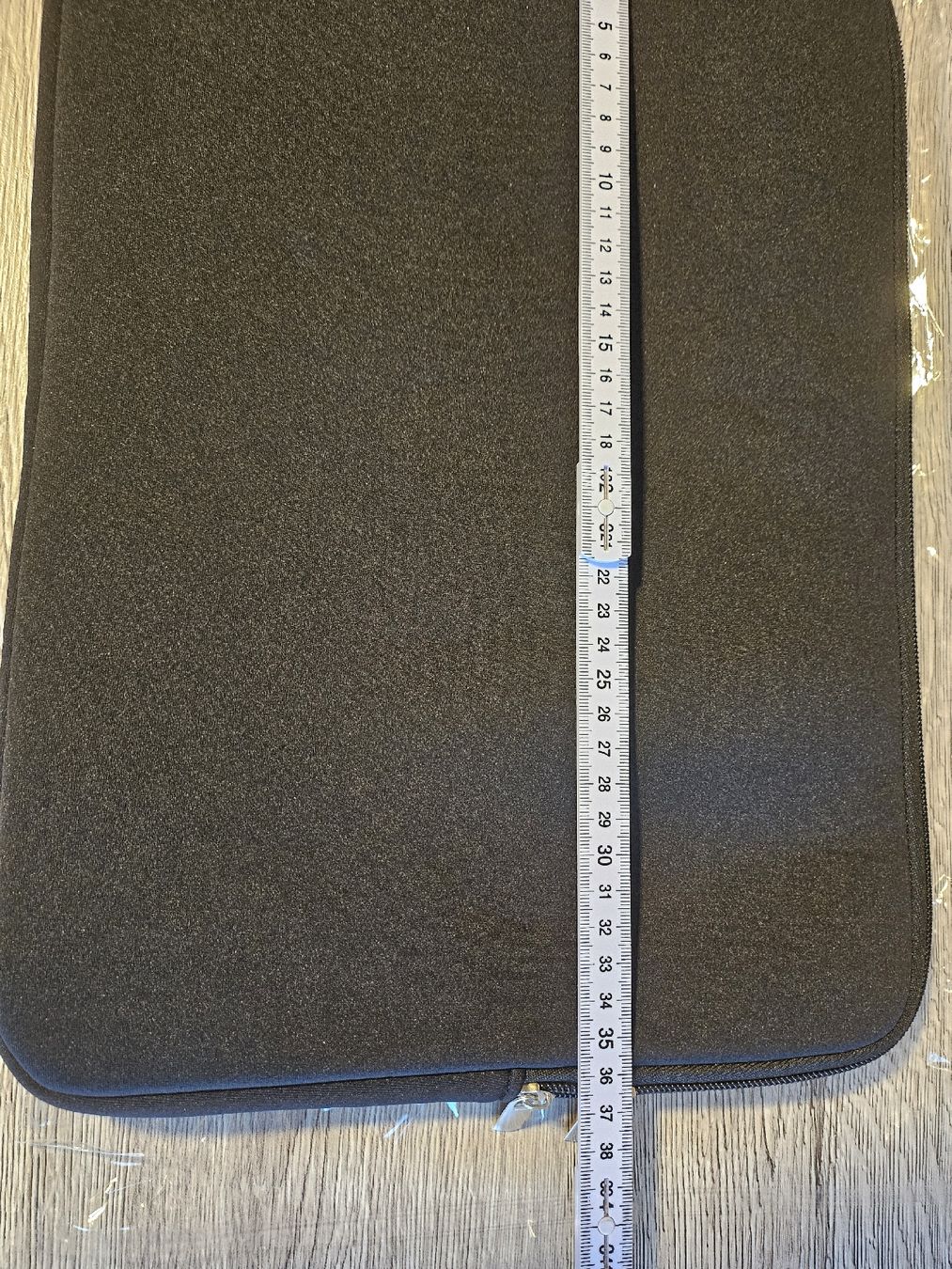 Borse: Schwarze Hülle/Tasche/Etui, neu! – Nuovo e nell'imballaggio originale da Hunzenschwil venduto da nudget 2