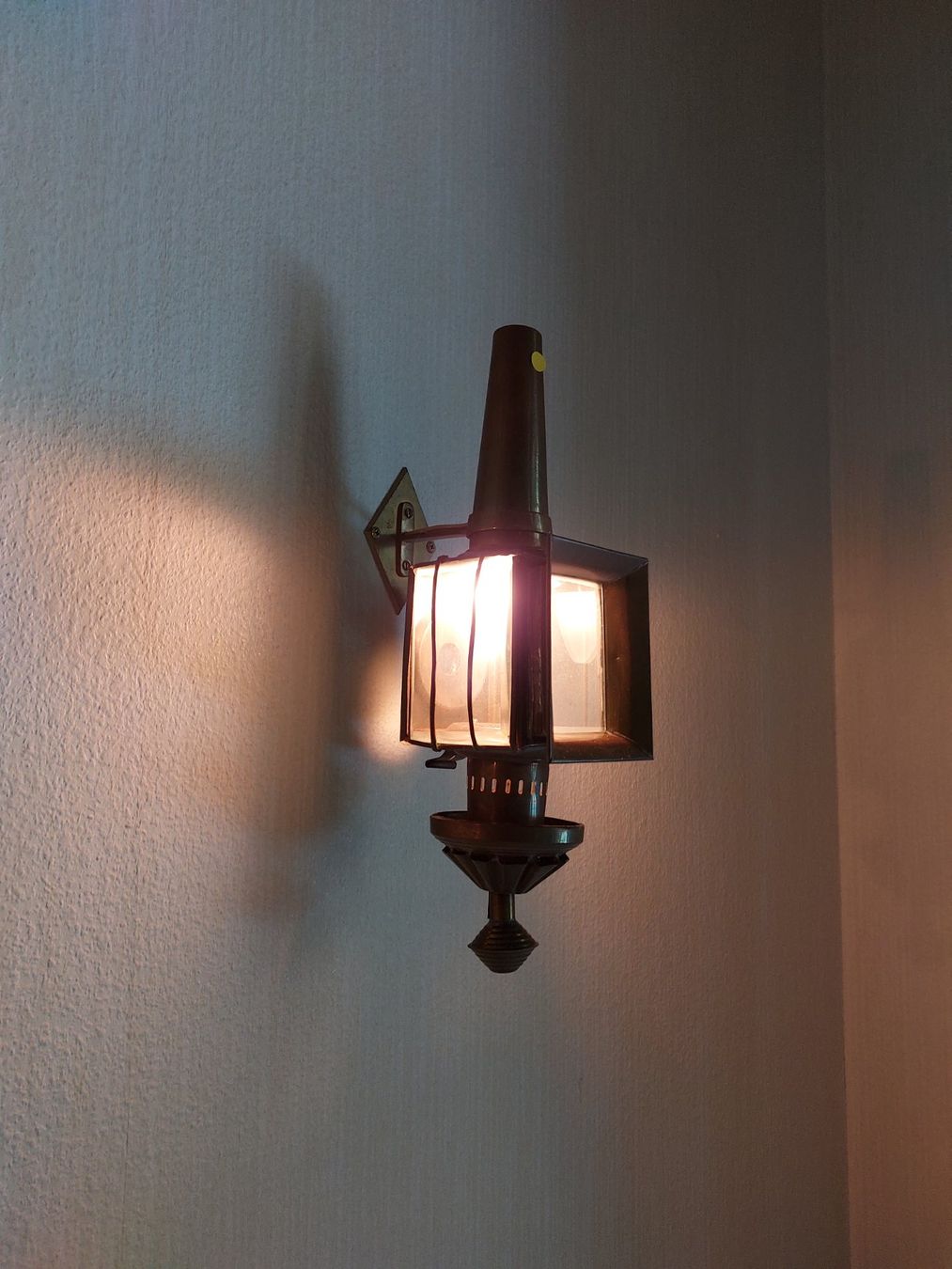 Lampade: Stalllaternen Messing – Usato da Weinfelden venduto da Mustang422