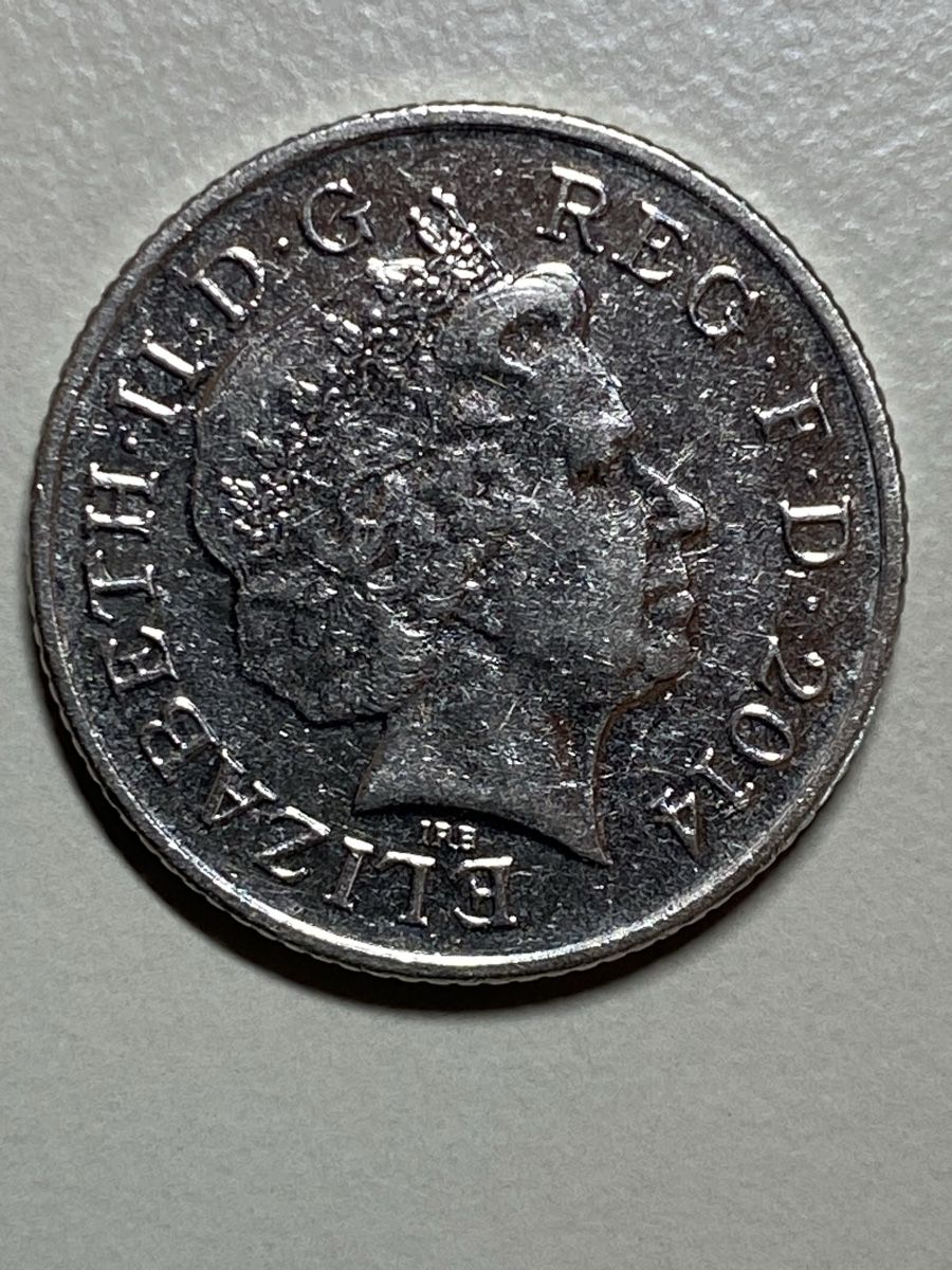 Tutti le monete: GB - 10 pence - 2014 – Usato da Payerne venduto da Mike1682 1