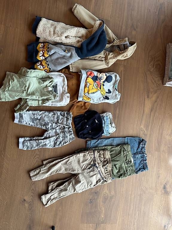 Lotti & Set di vestiti: Kleiderpaket 86 – Usato da Escholzmatt venduto da VioLax3