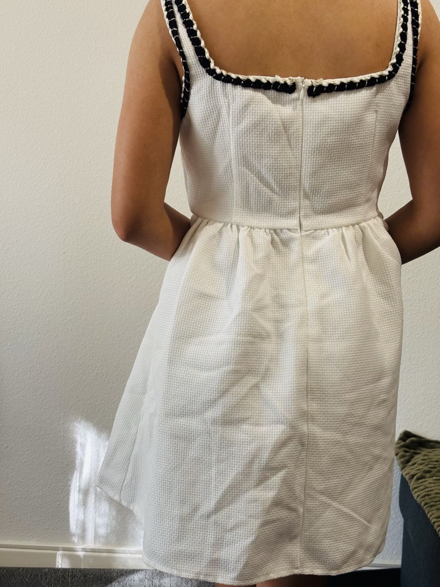 Kleider: Dress – Neu (gemäss Beschreibung) aus Confignon von Second_Hand_Ch 2