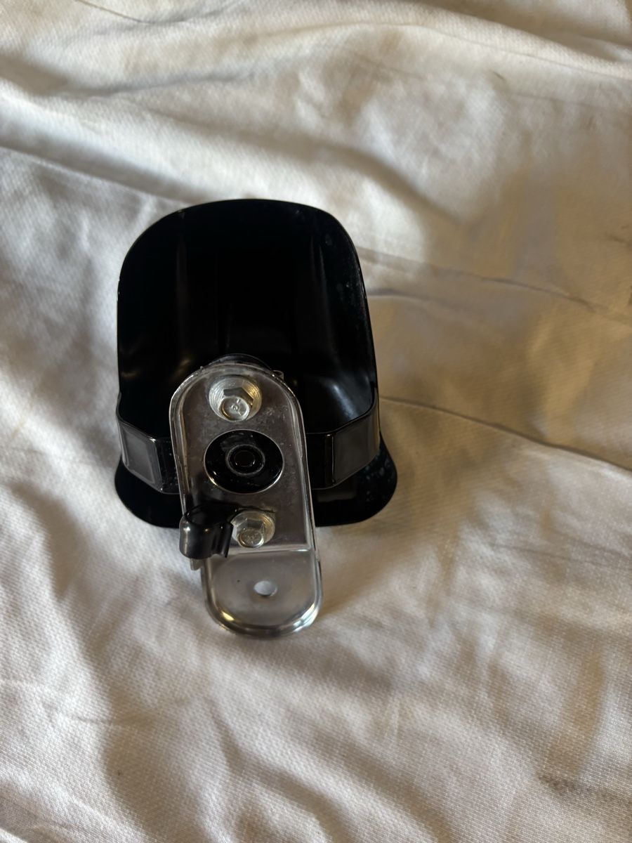 Harley-Davidson Tutti i ricambio per moto: Harley Davidson Hupe Cover – Usato da Schötz venduto da Harley35 3