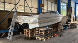 günstiges Motorboot mit Trailer, Preis verhandelbar