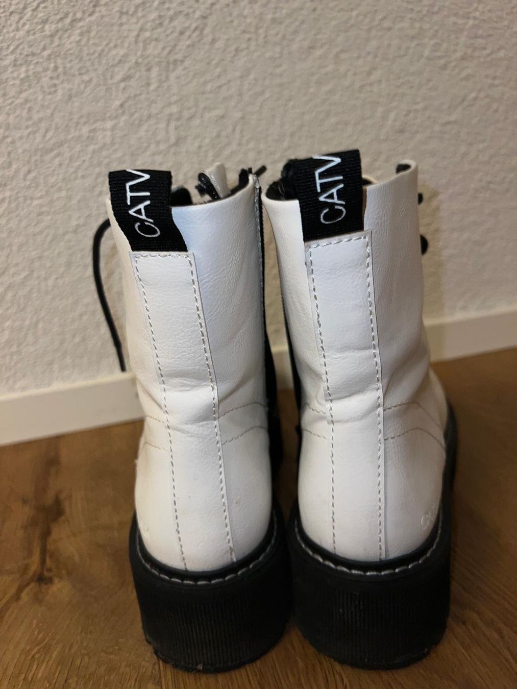 Chaussures femmes: Schuhe – D'occasion à Remigen par tad_lg2j 1