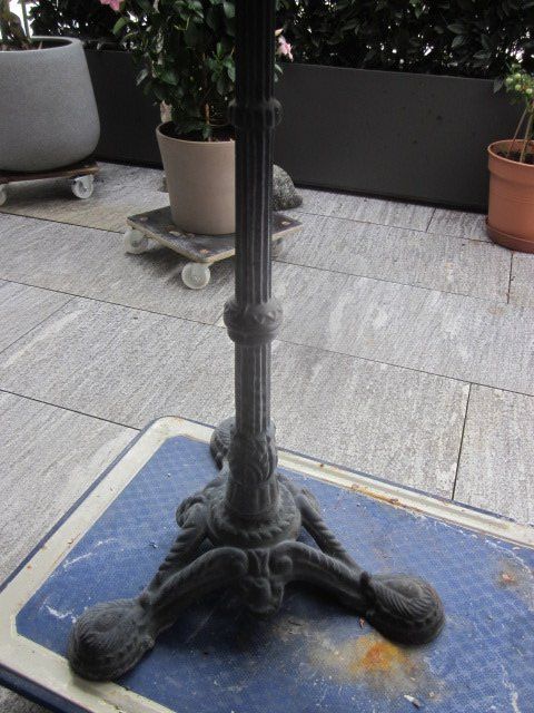 Tables: Bistrotisch mit Granitplatte – D'occasion à Aarau Rohr par biene1988 2