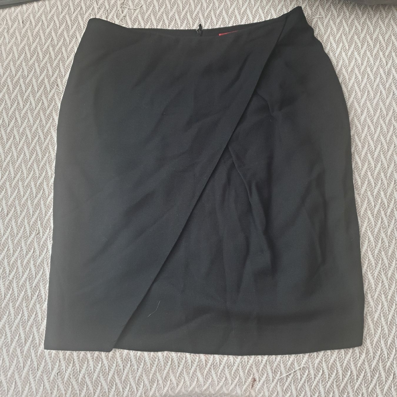 Hugo Boss Gonne: Hugo Boss Jupe Gr. 38 – Nuovo (secondo la descrizione) da Frenkendorf venduto da Moon111