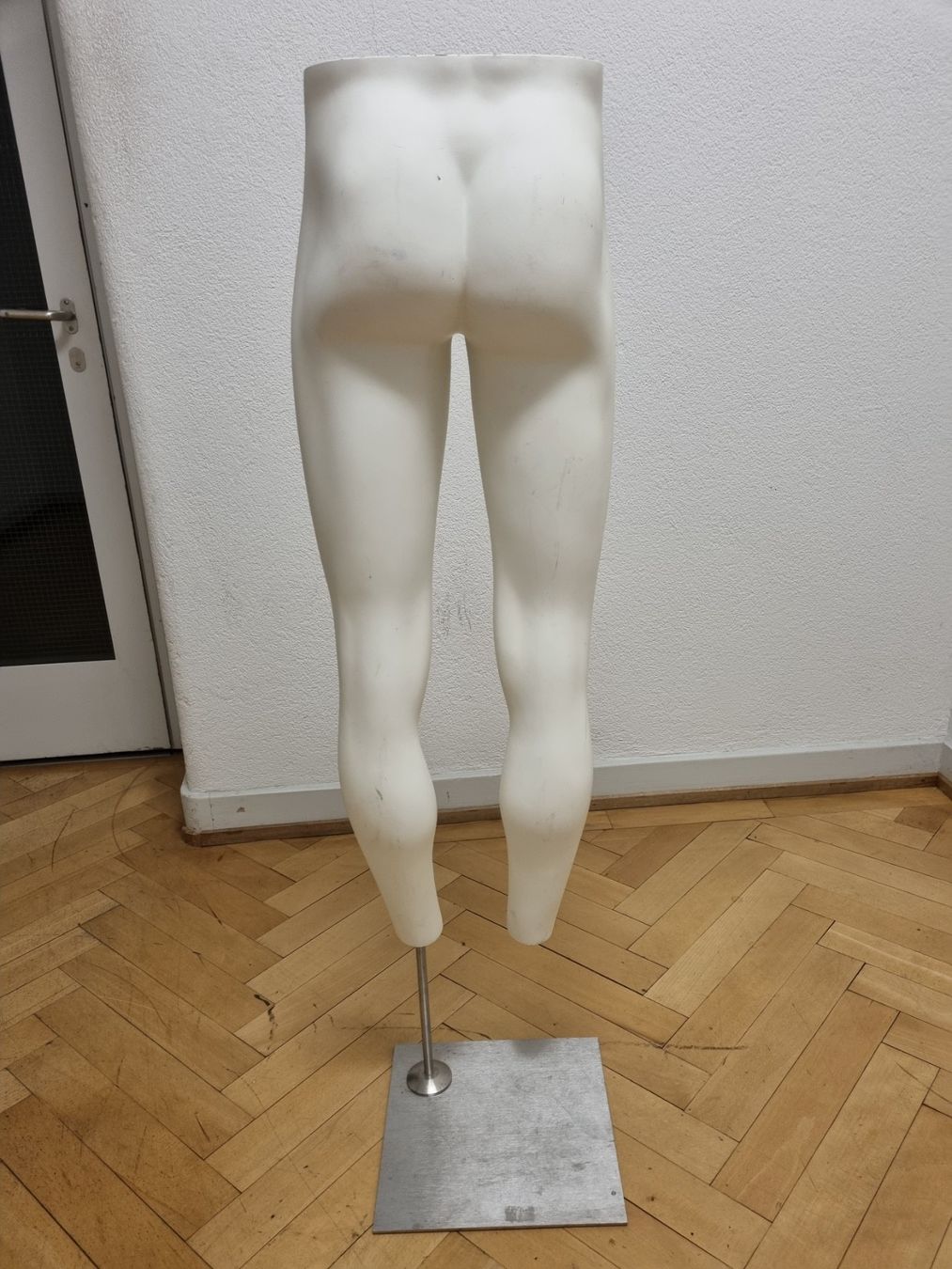 Altro in Decorazioni & Accessori: Schaufenster Beine – Usato da Schönenwerd venduto da Chez_Mimi 1