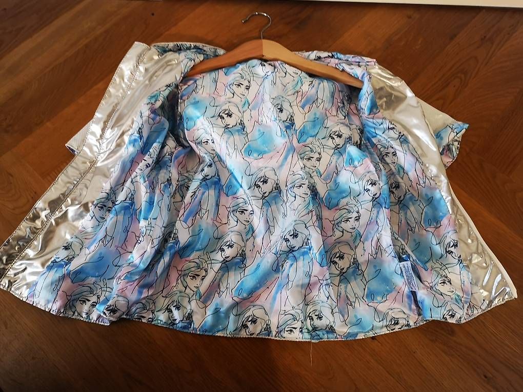 Jacken & Mäntel: Coole Elsa Regenjacke Silber – Gebraucht aus basel von erican 1