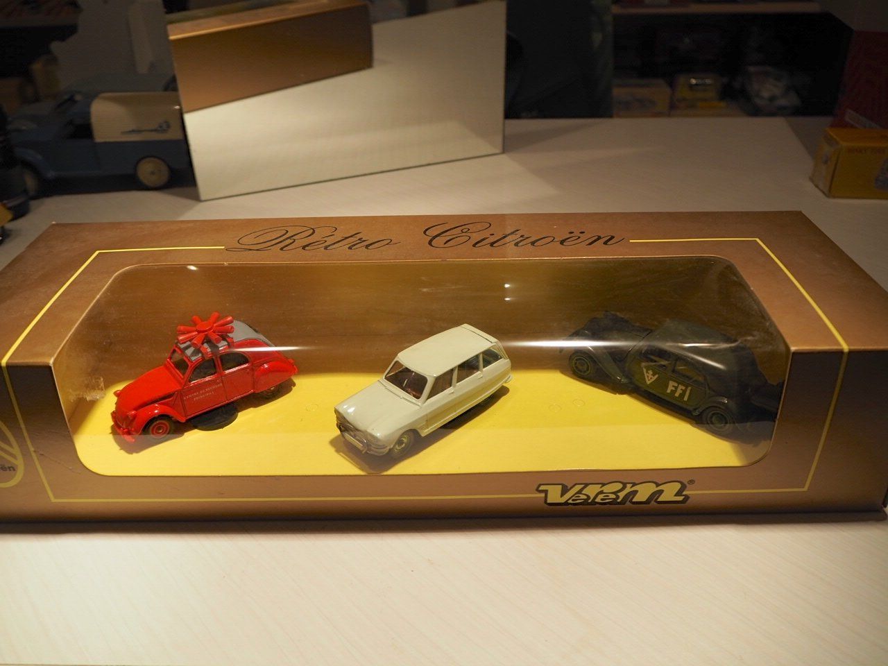 Citroën Modellautos: Set Retro Citroen - 2CV, Ami 6, Traction - Solido – Neu und originalverpackt aus Winterthur von 602ccm