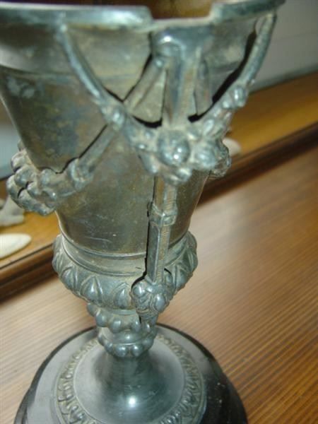 Lampade: Zinkspritzguss,alte Petroleumlampe KELCH – Usato da Aesch ZH venduto da Goonies_1 2