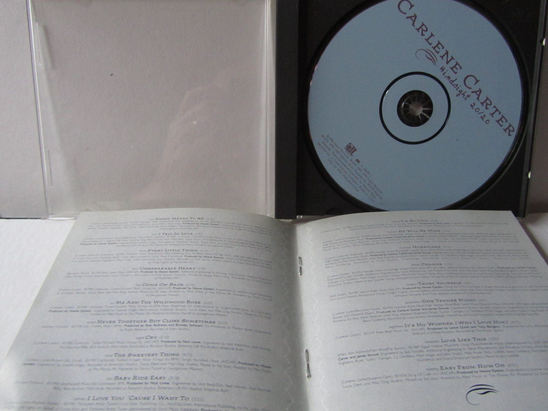CD: Carlene Carter, CD, Hindsight 20/20 – Usato da Weiningen ZH venduto da dietsch57 2
