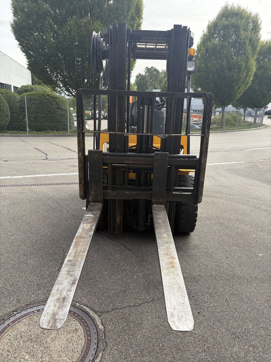 Diesel Gabelstapler & Hubwagen: Stapler Halla HDF 25 – Gebraucht aus Mönchaltorf von Turner79 8