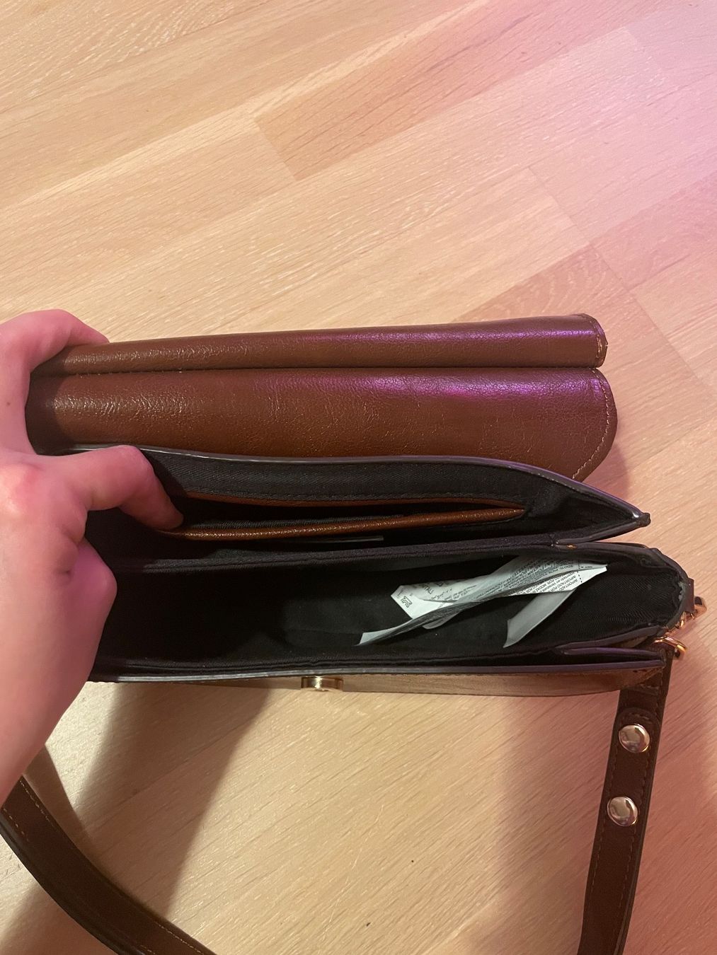 H&M Taschen für Damen: Moderne fake Ledertasche in braun – Gebraucht aus Zürich von Camiro6 5