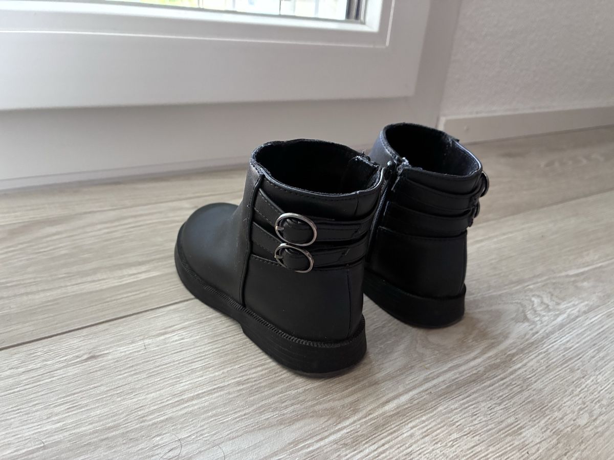 Zara Scarpe per ragazze: Zara Stiefeletten Gr. 23 – Usato da Biel/Bienne venduto da Gimesler 2