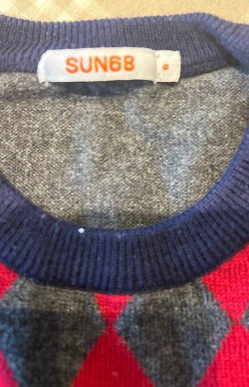Maglioni & Felpe: Maglione ax 6 anni / 50% lana e cotone – Usato da Tesserete venduto da l_m_n67r 3