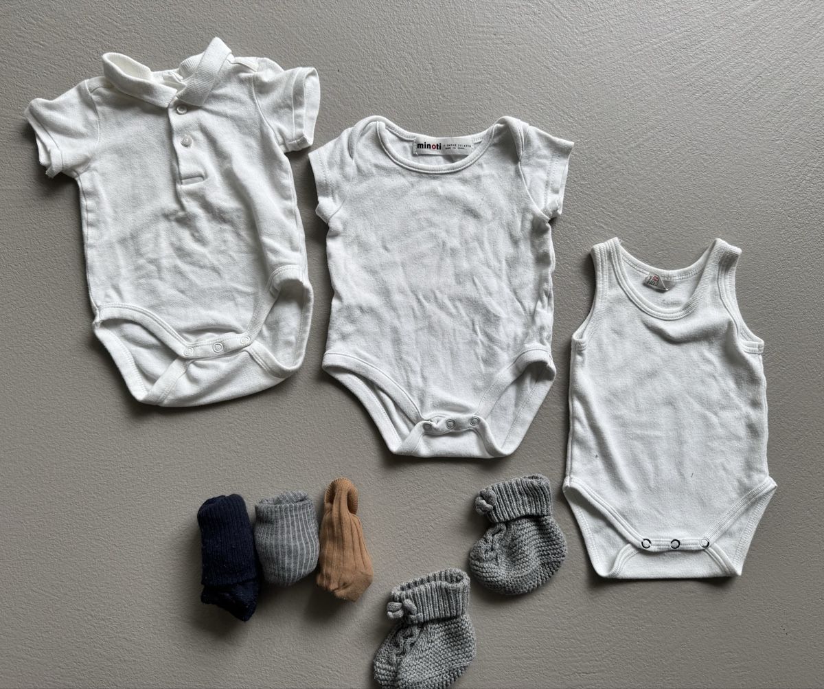 Lotti & Set di vestiti: Baby Basics in Gr. 56/62 – Usato da Kilchberg ZH venduto da ann_f79h