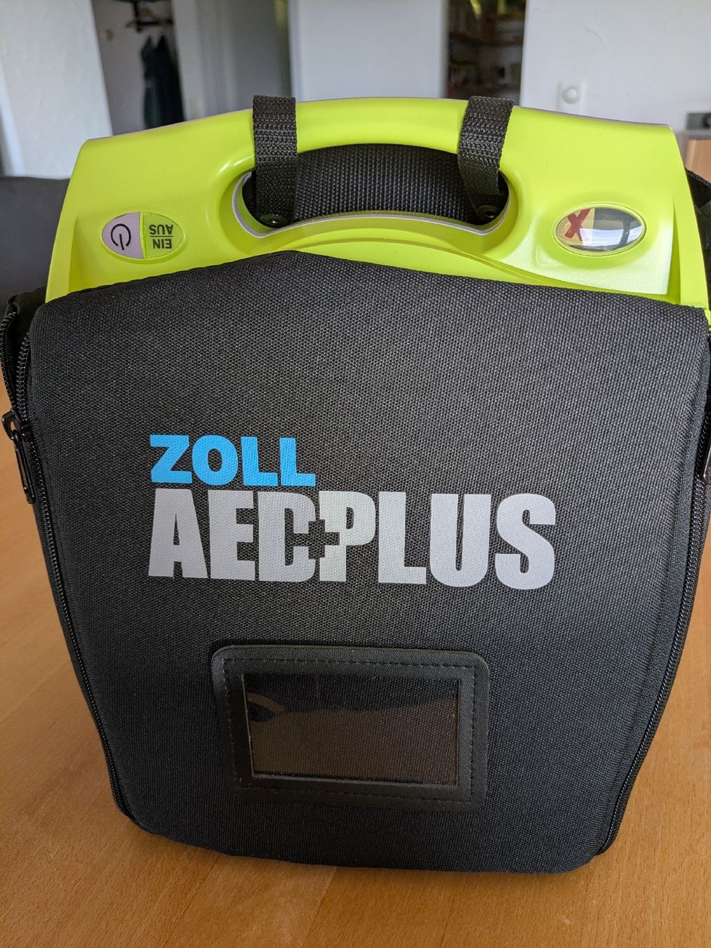 Attrezzature mediche: Zoll AED Plus DEFEKT! – Difettoso da Brugg AG venduto da Pasci06 4