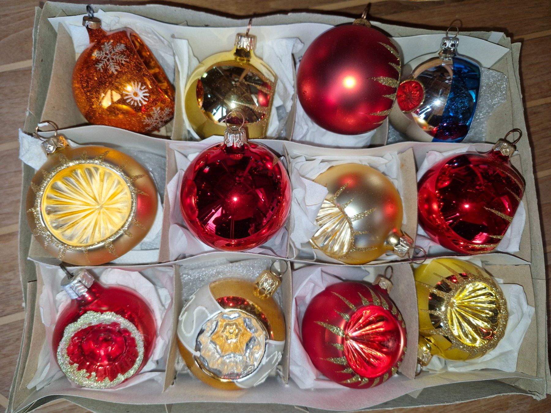 Tutte le decorazioni: alter Christbaumschmuck – Usato da Guarda venduto da rue_bpd7 2