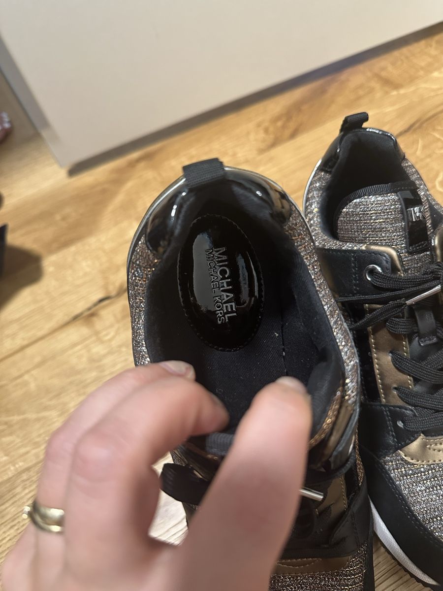 Michael Kors Scarpe da donna: Michael Kors Sneaker – Usato da Turbenthal venduto da arb_g87g 2