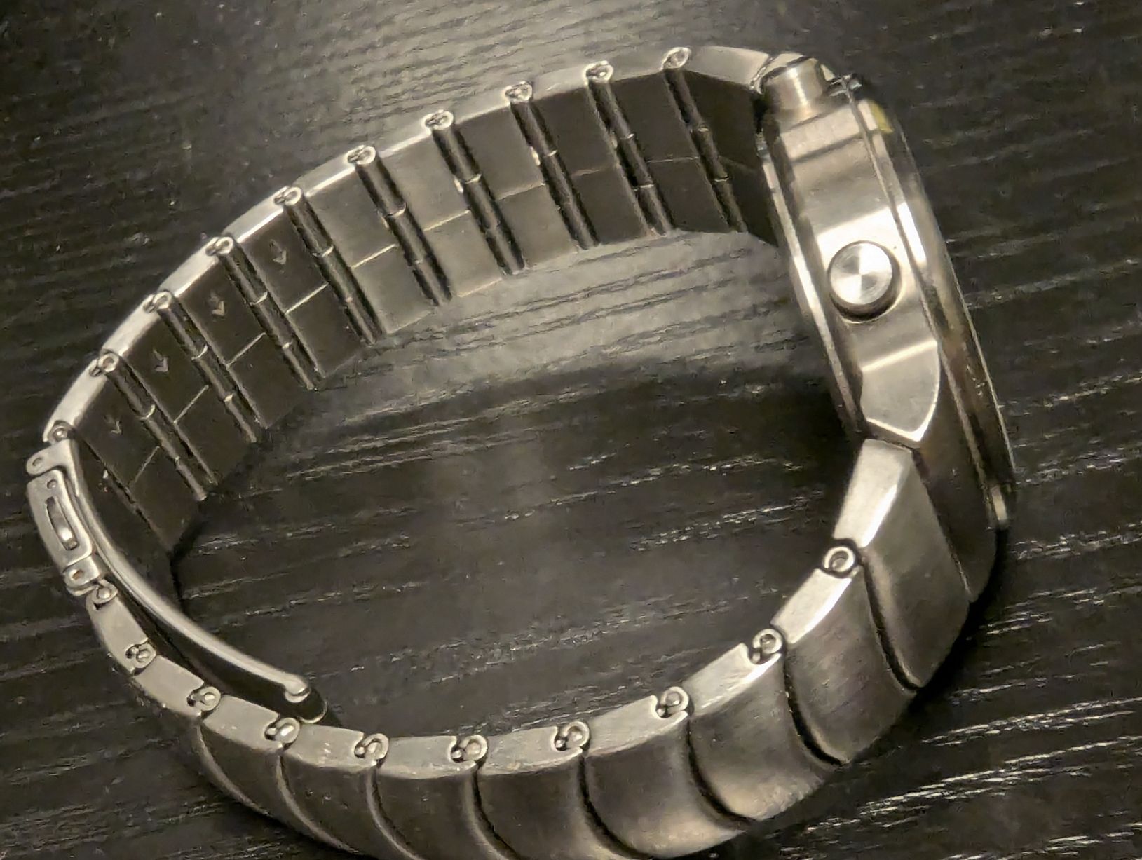 Uhren: "01 THE ONE" Samui moon Binary LED Watch - Steel – Gebraucht aus Baden von swiss-alps 4