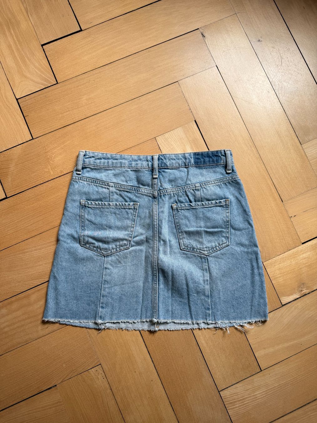 Bershka Gonne: BERSHKA - Jeansrock hellblau 38 – Usato da Zürich venduto da Diazaio 1