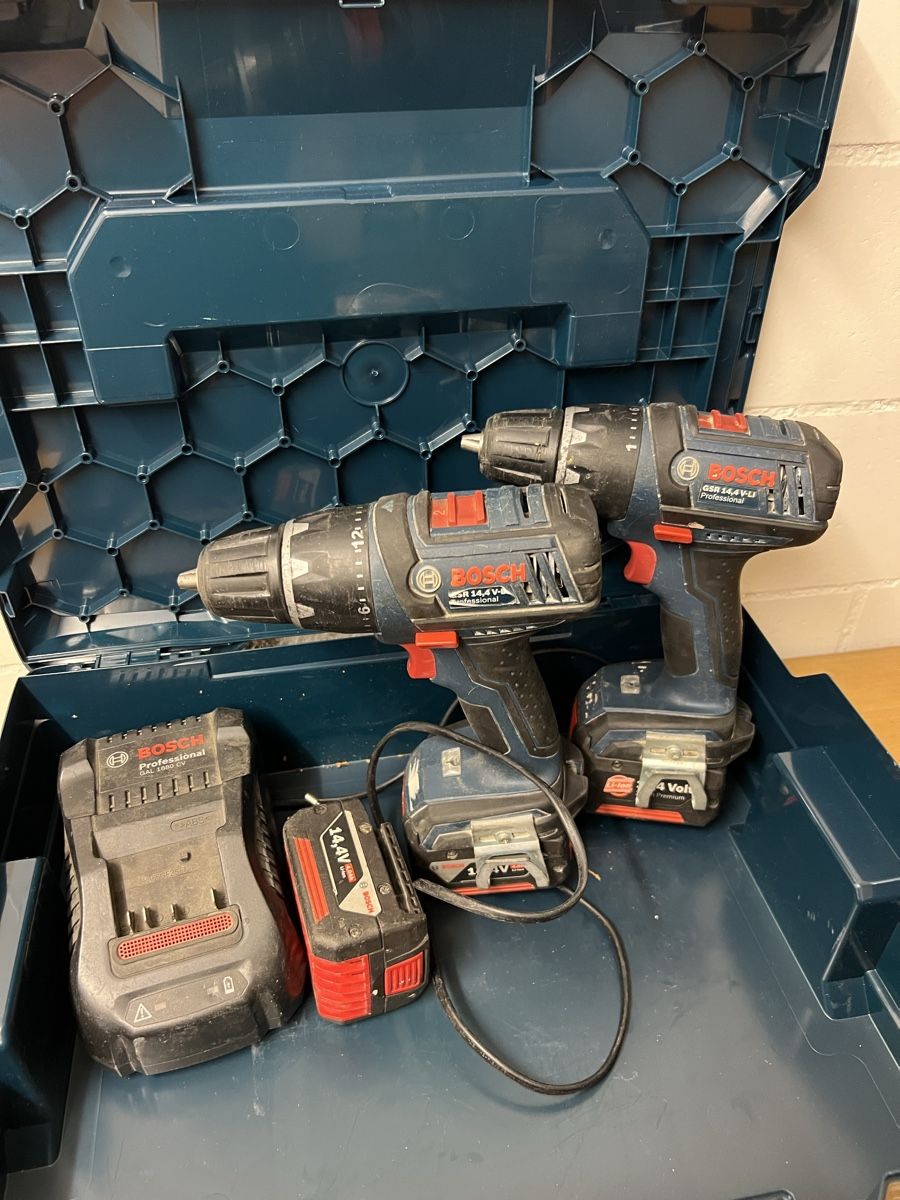 Bosch Trapani: Bosch Akku Bohrmaschine 14.4V – Usato da Holziken venduto da 181281 6