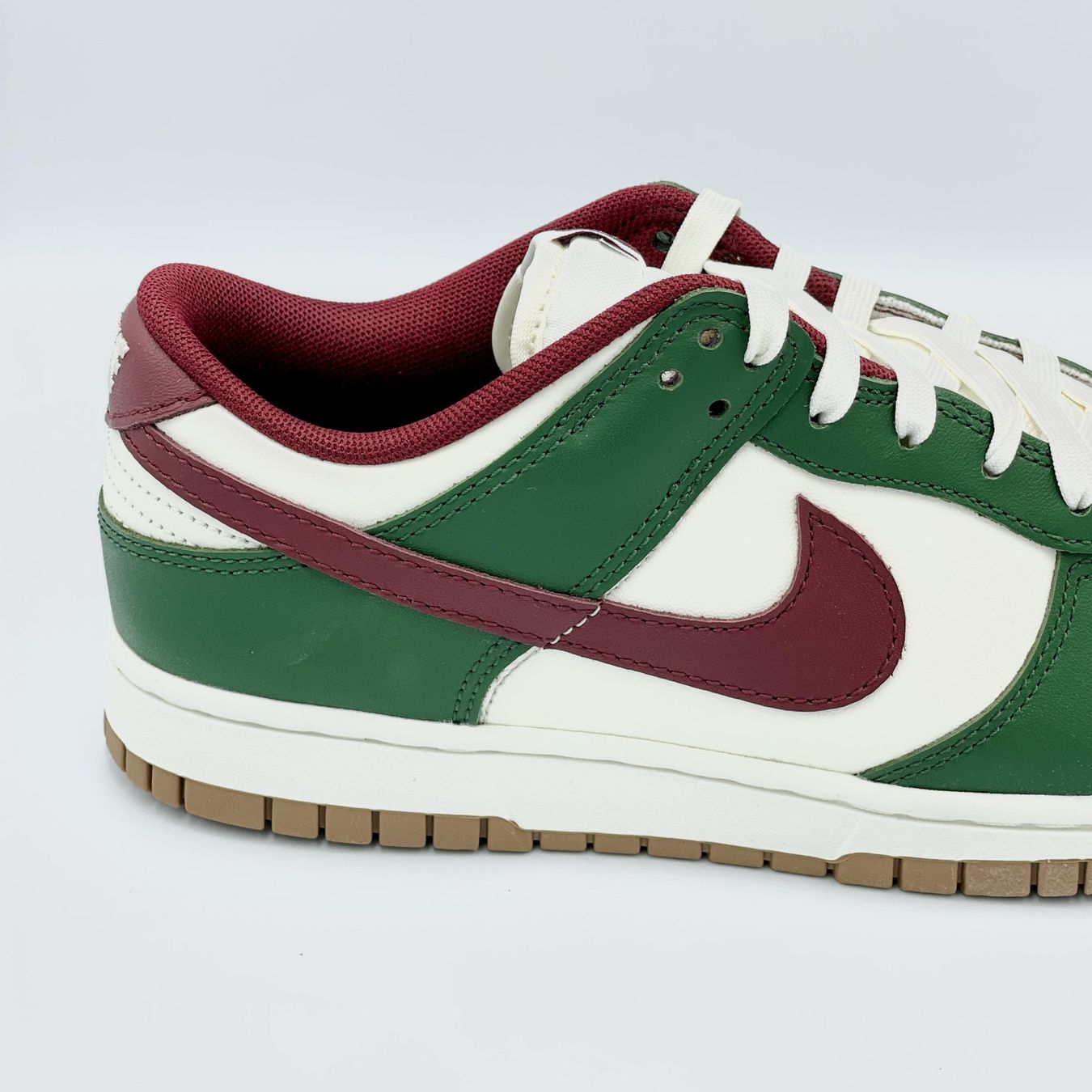 Nike Scarpe da uomo: Nike Dunk Low Gorge Green EU 41 – Nuovo e nell'imballaggio originale da Erlinsbach venduto da sasneakers 1
