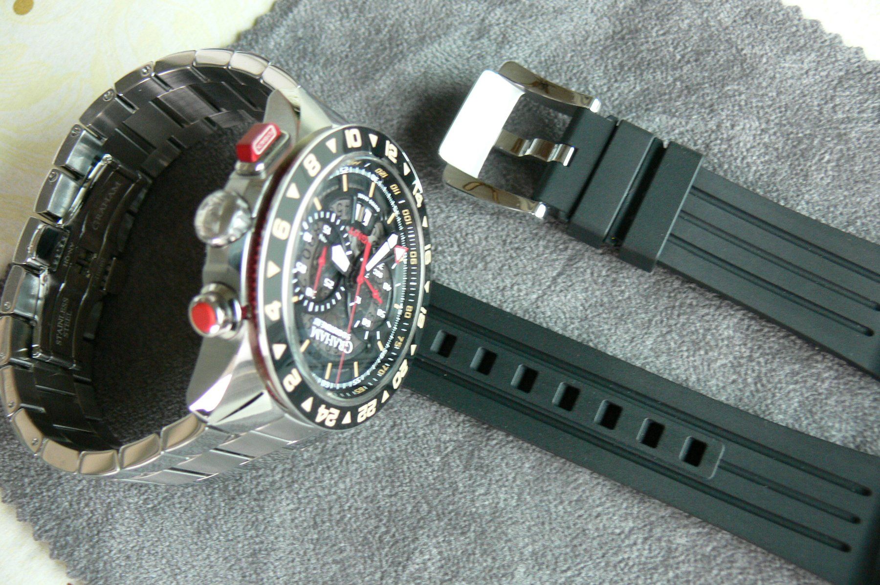 Graham Uhren: Graham Silverstone RS GMT Limited big date flyback 47mm – Gebraucht aus Remigen von Kelias 4