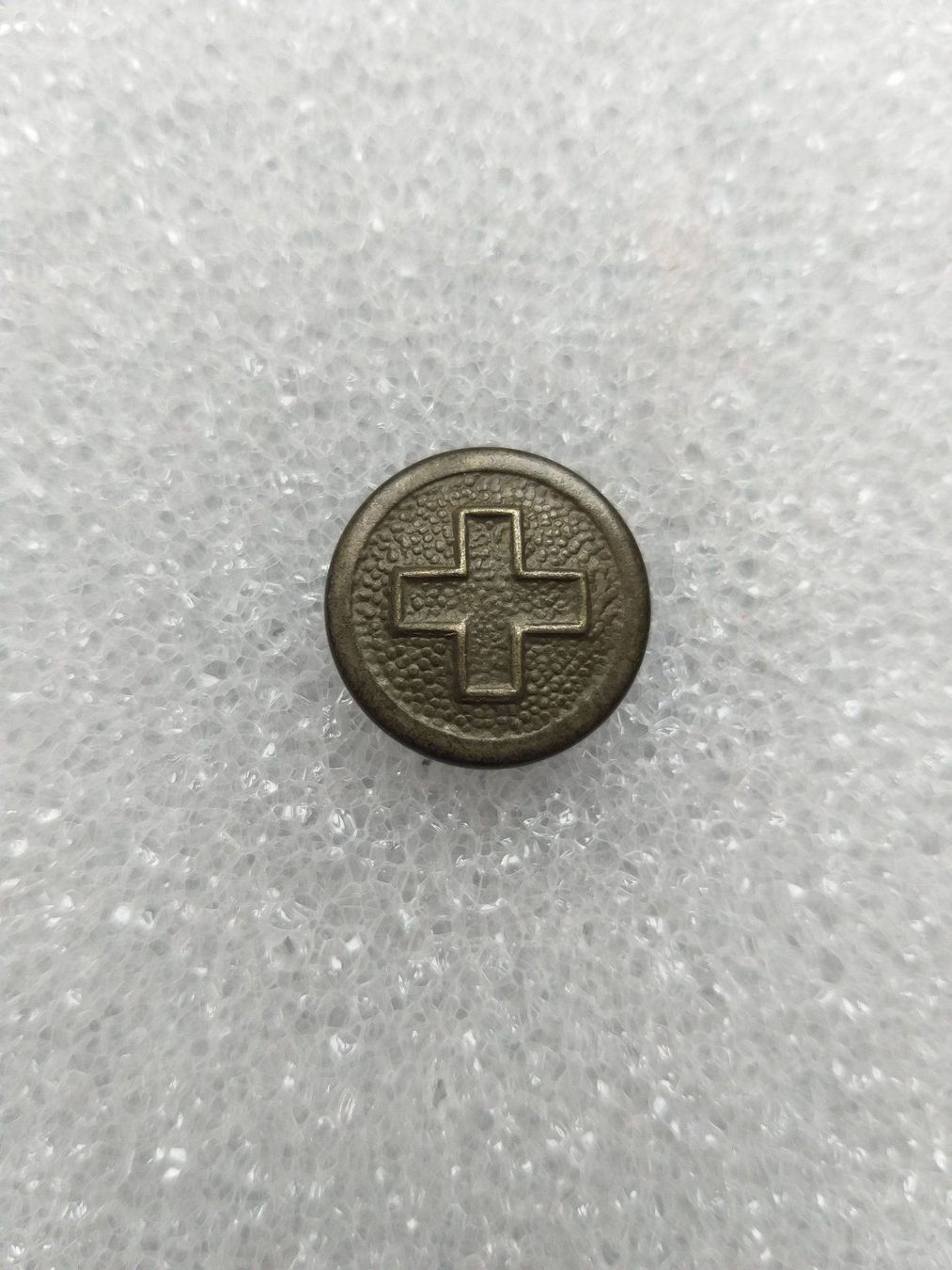 Uniformi & Effetti personali: Uniformknopf Ord. 1914 16 mm SCHAERER V2 – Usato da Bauma venduto da SwissMilitaria