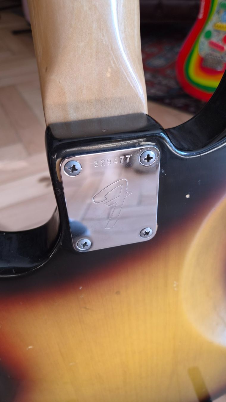 Fender Musikinstrumente: Fender Jazz Bass 1971 – Gebraucht aus pieterlen von AntonelloGuitars 4