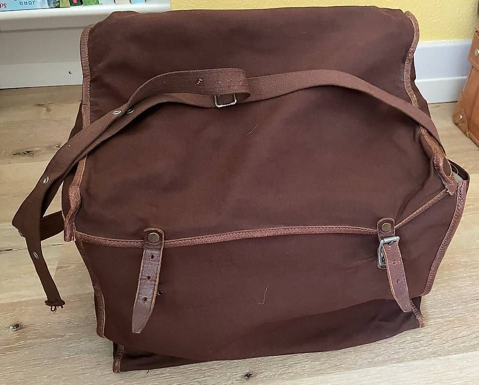 Hohner Strumenti musicali: Akkordeon Hohner Sirena I – Usato da Zug venduto da Kras1 1