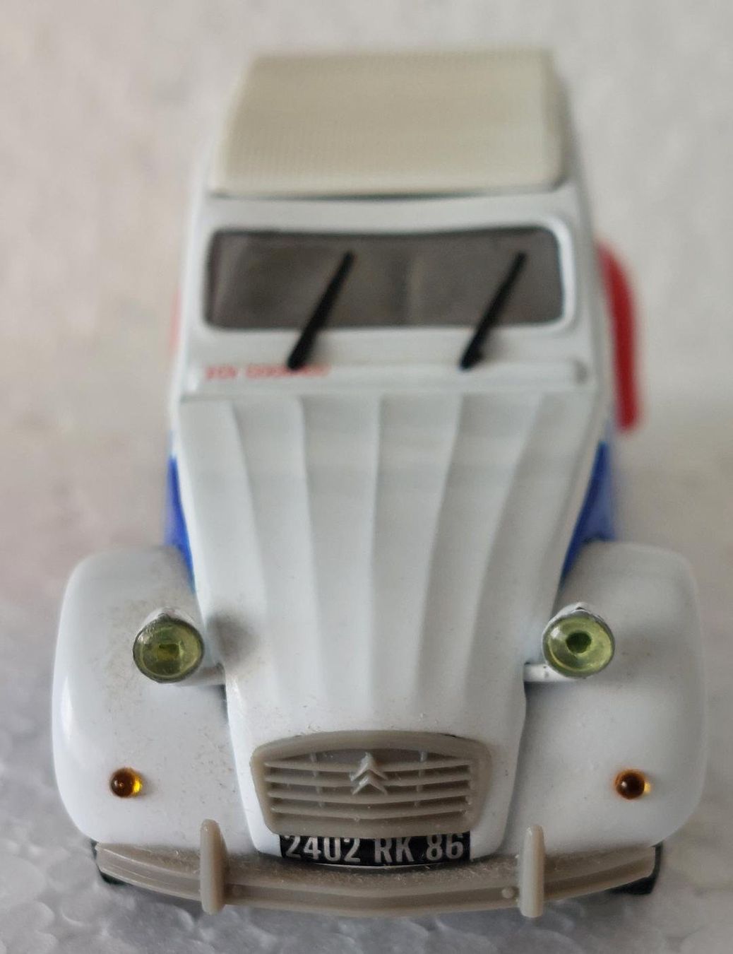 Norev Modellautos: Citroën  2CV 6  -  Cocorico   - Norev  -  1/43 – Gebraucht aus Delémont von Domdom1 4