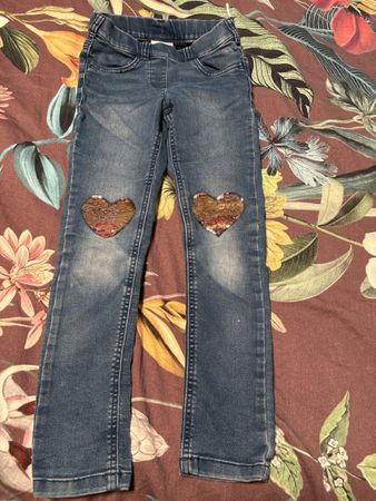 Jeans mit Herz Motiv