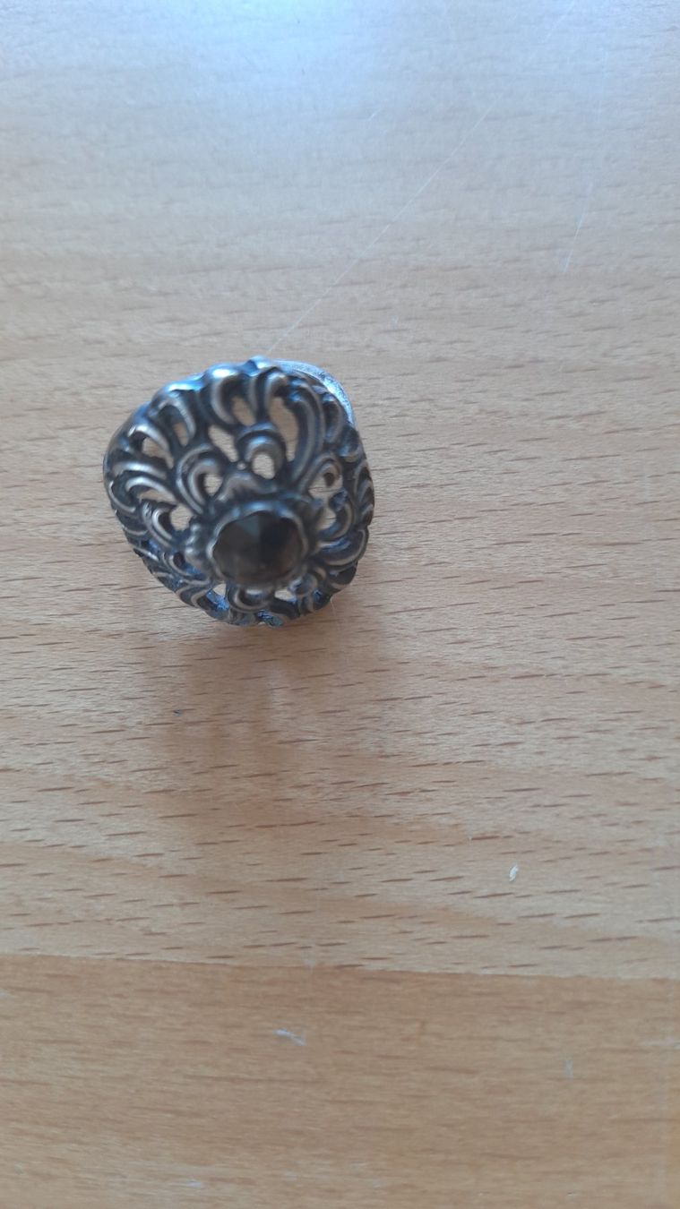Ringe: Silberring Ornament mit Hämatit. Grösse 18 – Gebraucht aus Leuggelbach von schmetterlings-fee