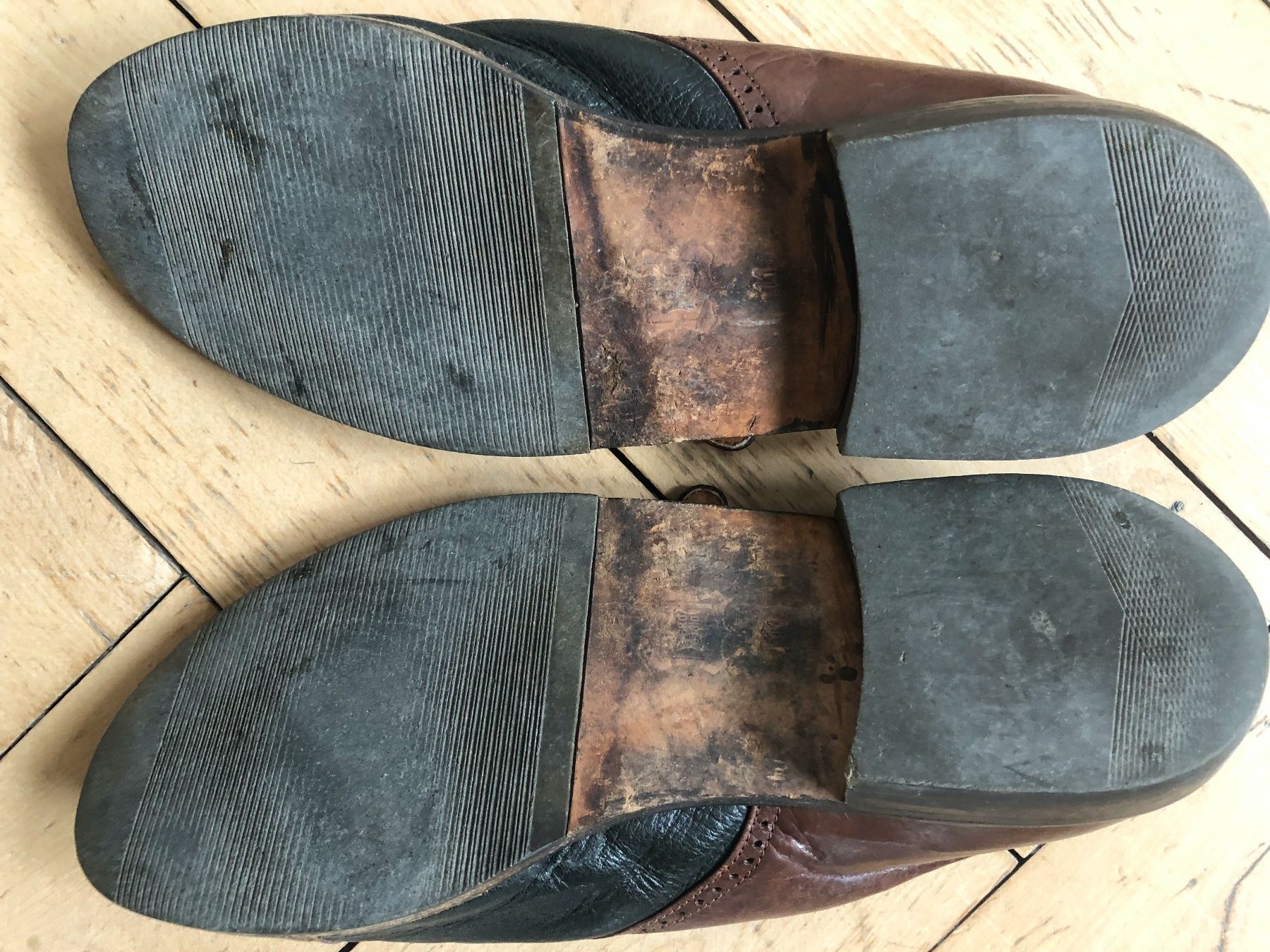 Benelli Scarpe da uomo: Vintage Herrenschuh Benelli Grösse 45 – Usato da Zürich venduto da vintage_street_style 4