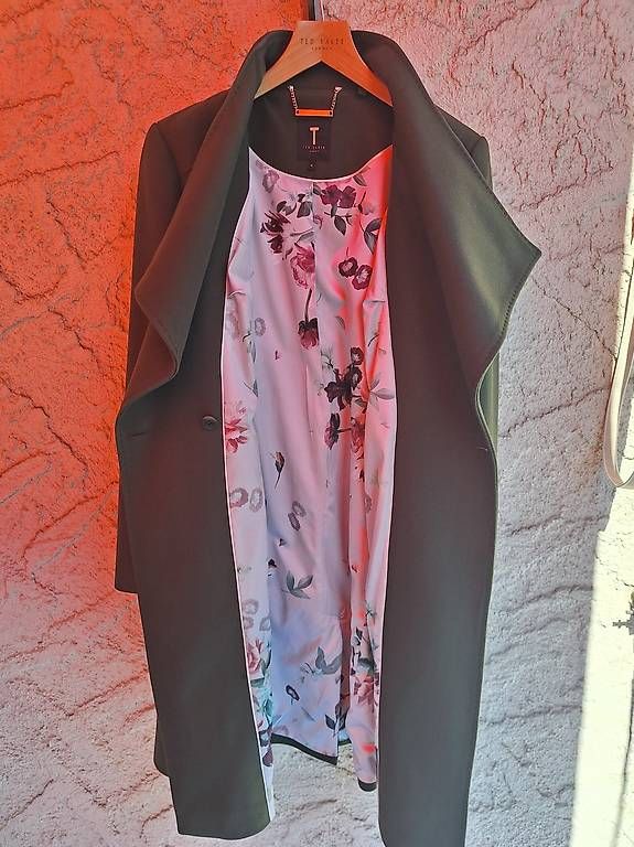 Cappotti: TedBaker Wolle-Cashmere Mantel – Usato da Liebefeld venduto da liw_nf89 1