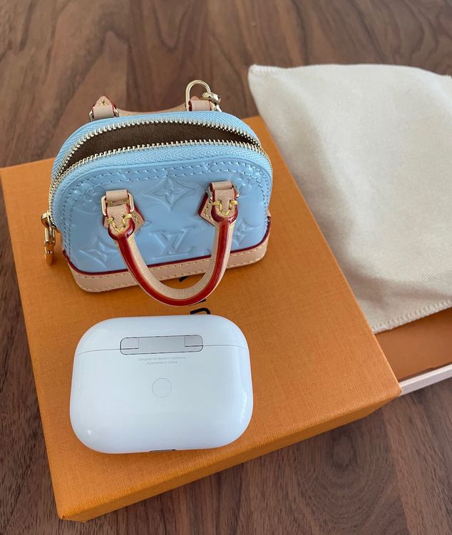 👜 ️ Louis Vuitton Anhänger Micro Alma Vernis (Neu und originalverpackt ...