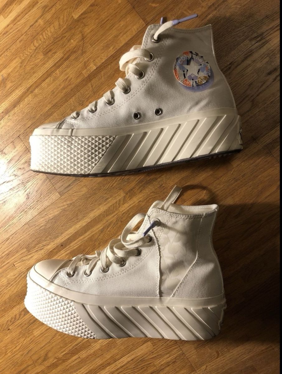 Converse Scarpe da donna: High Converse - 39 - We are stronger together – Usato da Zürich venduto da Dellia_W 1